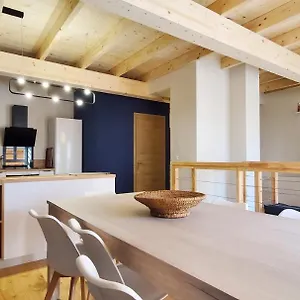  Appartement L'hivernet, Grand Triplex Neuf Au Cœur D'embrun Accès Facile
